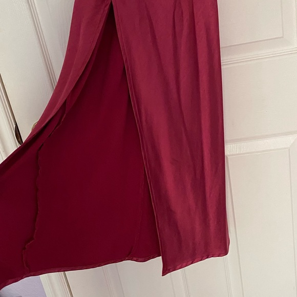 Princess Polly LIONESS Silk slit dress - Picture 5 of 16